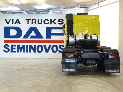 Imagem 12 de 14 de Volvo Fh 460 8x2 Automático Fh-460 8x2 2p (diesel)(e5) 2015