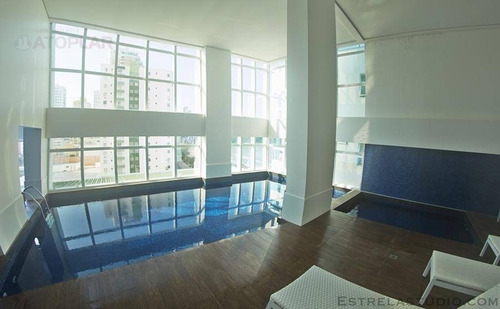 Imagem 17 de 30 de Cobertura À Venda, 241 M² Por R$ 6.896.935,00 - Centro - Balneário Camboriú/sc - Co0056