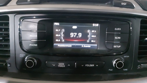 Kia Sorento 2.4 Lx At