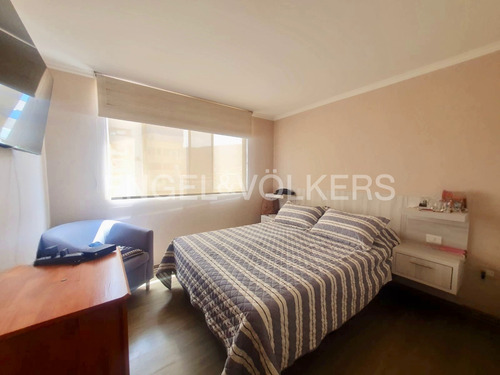 Departamento Cercano A Sector Brasil 61 M2 Totales