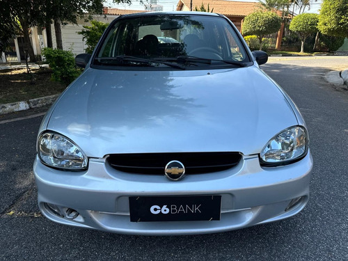 Chevrolet Corsa Classic 1.0 Life Flex Power 4p