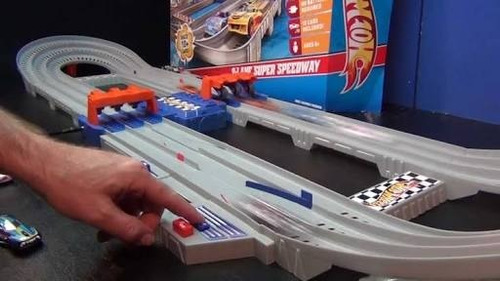 Pista Hot Wheels 3 Carriles -3 Lane Super Speedway De Matel