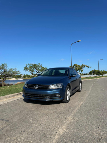 Volkswagen Vento 2.5 Luxury 170cv Tiptronic