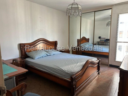 Apartamento Para Actualizar, En Venta Alto Prado, Mls #25-19004