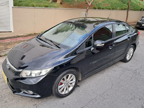 Honda Civic 1.8 Lxl Flex 4p