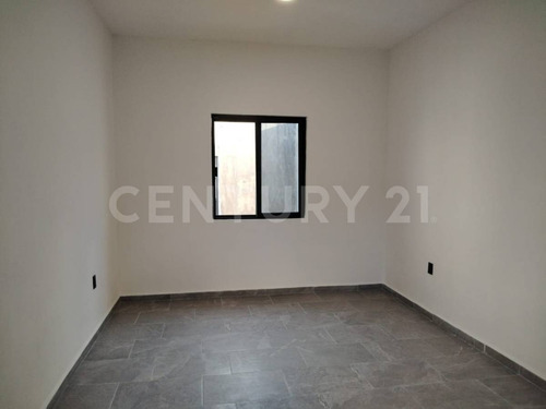 Estudio En Renta En Av. Las Torres En Cancún