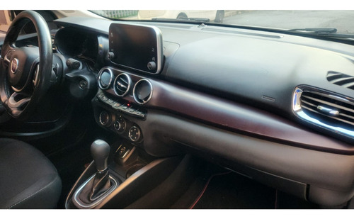 Fiat Cronos 1.8 E.TORQ FLEX PRECISION AT6