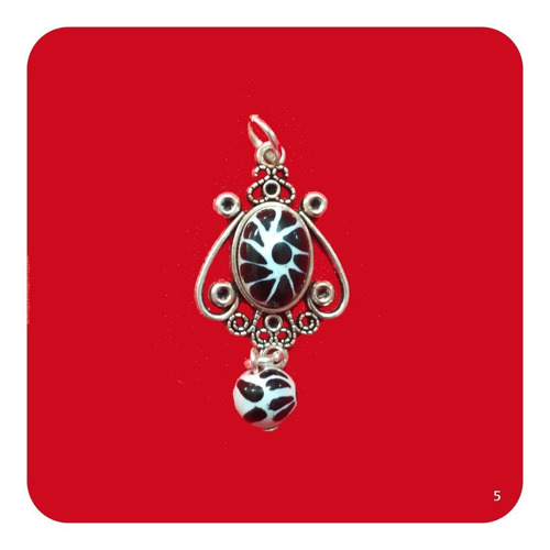 Imagen 4 de 5 de Dije Corona De Talavera Poblana Negra Y Pewter 4x2.5 Cm Jyr