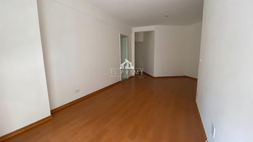 Apartamento - Ref: 493
