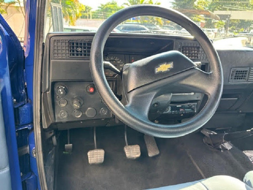 Chevrolet D-20 CUSTOM S