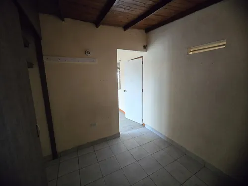 Casa En Venta En Floresta. Cod V13422