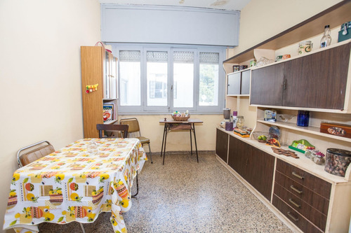 Venta Casa De Altos Flor Maroñas 4 Dorm Parrillero