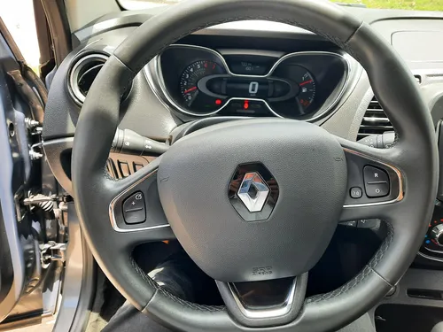 Renault Captur 2.0 Zen