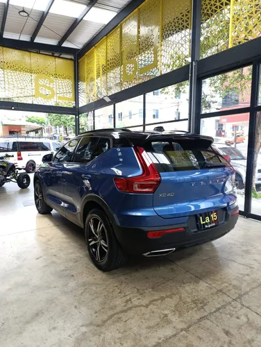 Volvo XC40 2.0 T5 Awd R-design