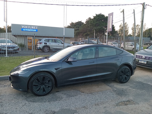 Tesla Model 3 0.0 Model 3 Rwd