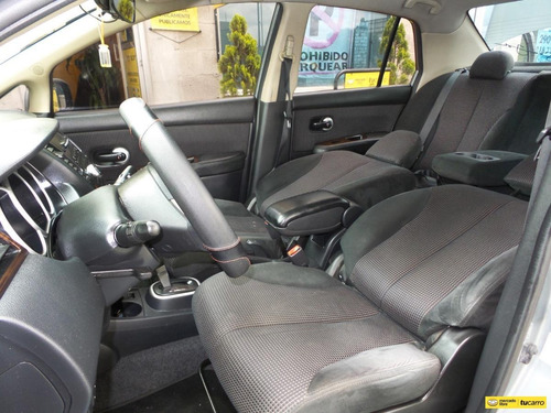 Imagen 13 de 15 de Nissan Tiida