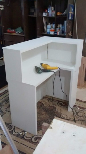 Imagem 1 de 2 de Balcão De Atendimento