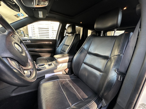 Jeep Grand Cherokee 5.7 Limited Lujo 4x4 At