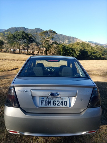 Imagem 9 de 12 de Ford Fiesta Fiesta Sedan 1.6