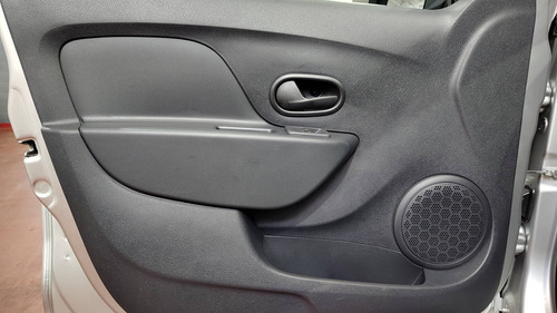 Imagen 8 de 15 de Renault Sandero Ii 1.6 16v Life 0km Patentado L/19 2022
