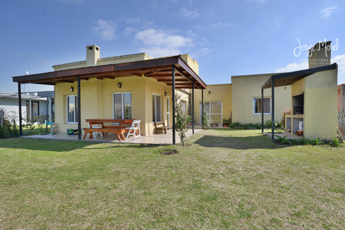 Casa Interno #0-100 - Pilar Del Este - San Alfonso - 170m2 #id 13831