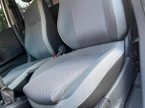 Imagen 20 de 25 de Chevrolet Agile 2015 1.4 Ls