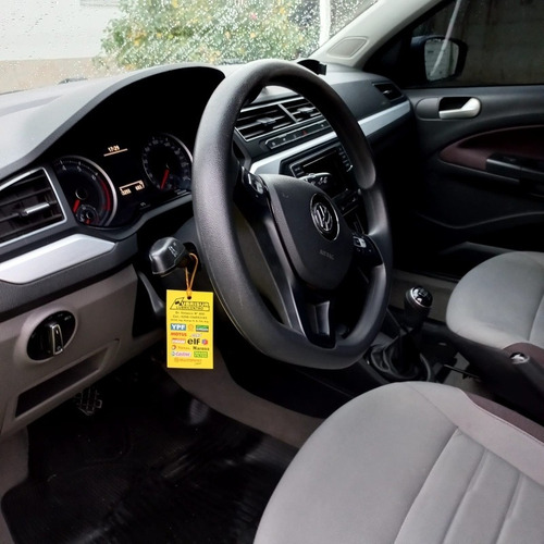 Imagen 6 de 16 de Volkswagen Voyage 1.6 Highline 101cv 2017