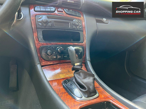 Imagen 10 de 17 de Mercedes-benz C220 Cdi 2.5 2004