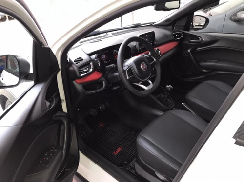 Fiat Argo 1.8l Hgt