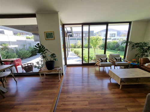 Arriendo Casa De 3 Dorm, En Chamisero Chicureo