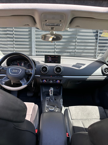 Audi A3 Sportback 1.8 T Fsi Stronic 180cv