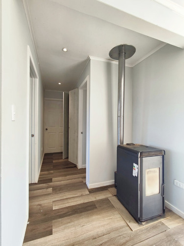 Camino Lo Ovalle / Condominio
