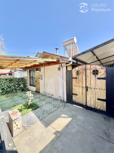 Casa En Venta De 3d - 1b En San Felipe