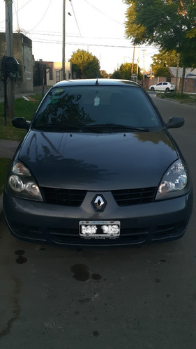 Renault Clio 1.2 5 Puertas. Año 2009 Base.