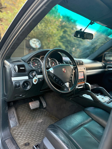 Porsche Cayenne 4.8 V8 Turbo S (957)
