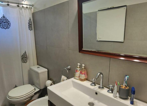 Quinta Con Casa De Huespedes En Venta - Parque Arbolado De 6.500 M² - Zelaya