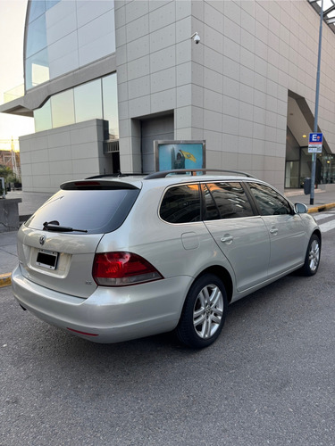 Volkswagen Vento Variant 2.5 Advance 170cv