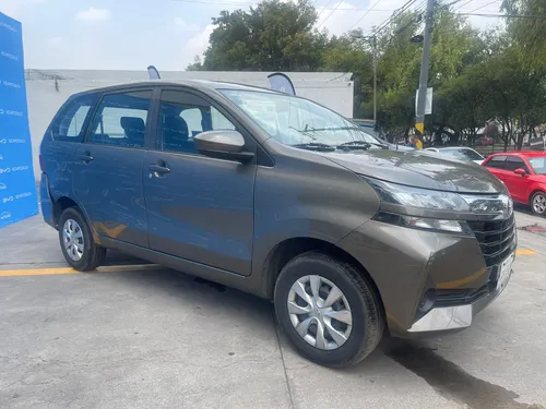 Toyota Avanza 1.5 Le At