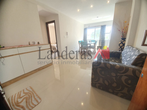 Imagen 2 de 13 de Impecable Departamento 2 Amb. - Una Cuadra Del Mar!