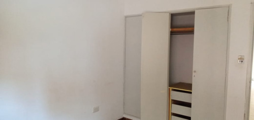 Imagen 2 de 2 de Venta De Departamento En Pleno Centro De Adrogué