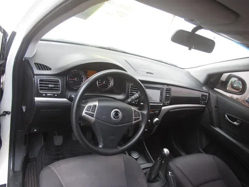 SsangYong Korando 2.0 C Gasolina 4x2