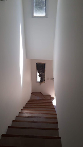 Duplex A Estrenar En Venta Entre Caminos En Villa Elisa