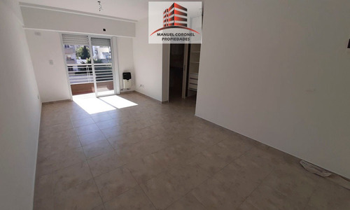 Venta Depto 1 Ambiente 30 M2 Con Balcon. Caseros