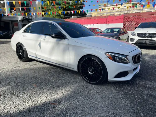 Mercedes Benz C300 2016