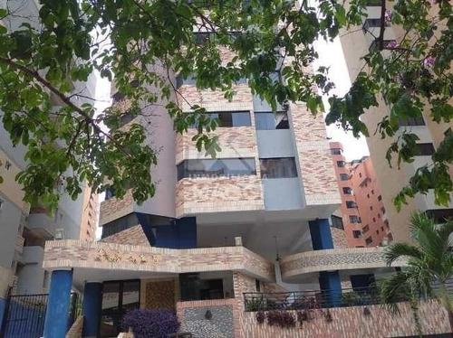 Imagen 1 de 5 de Alquiler De Bello Apartamento En La Trigaleña - Inmobiliaria Maggi Cod. 204