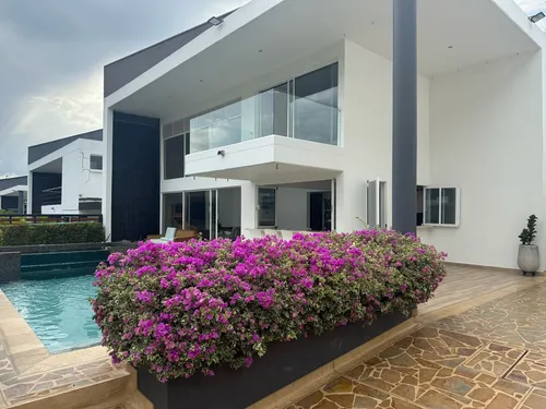 Finca En Venta En El Hato. Cod V12692
