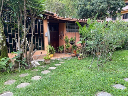  Venta De Casa Urbanizacion Las Marias Del Hatillo 