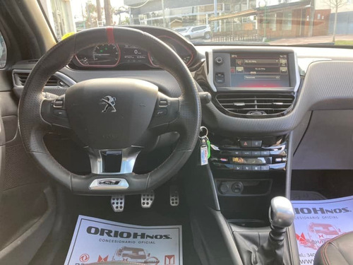 Imagen 13 de 17 de Peugeot 208 5 Ptas 1.6 Thp 165cv Gt Año 2017