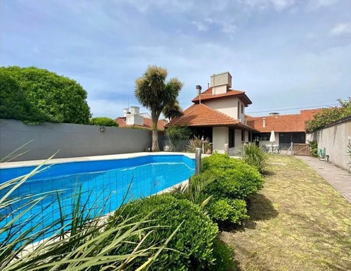 Temporada 2023/24 Mar Del Plata | Chalet Con Piscina