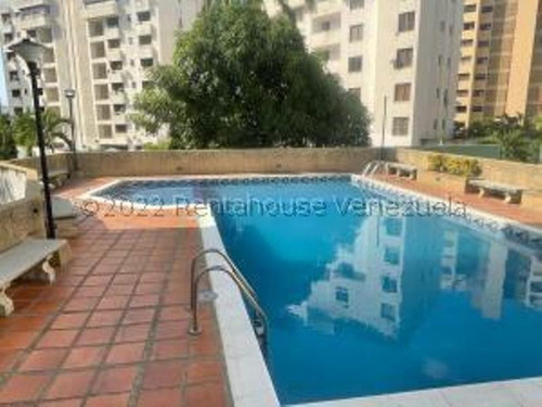 Imagen 8 de 10 de Apartamento En Venta Tanaguarena Mls #22-19061 Johana Blan 04123368346